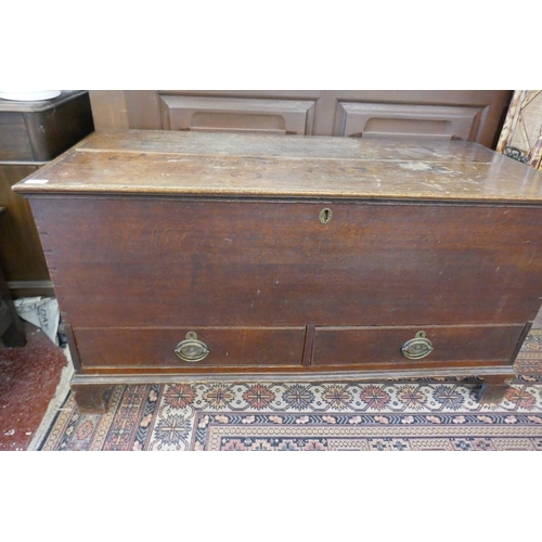 380 - Early oak mule chest - Size approx: W: 126cm D: 58cm H: 66cm