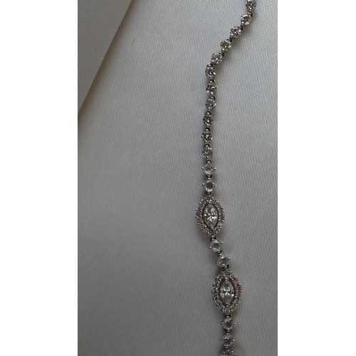 52 - Fine 18ct white gold diamond necklace