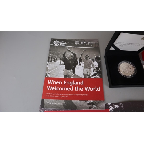 85 - 50th anniversary 1966 Fifa World Cup (2016) Alderney £5 silver proof coin with ephemera