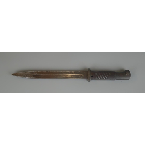 211 - WWI bayonet possibly German