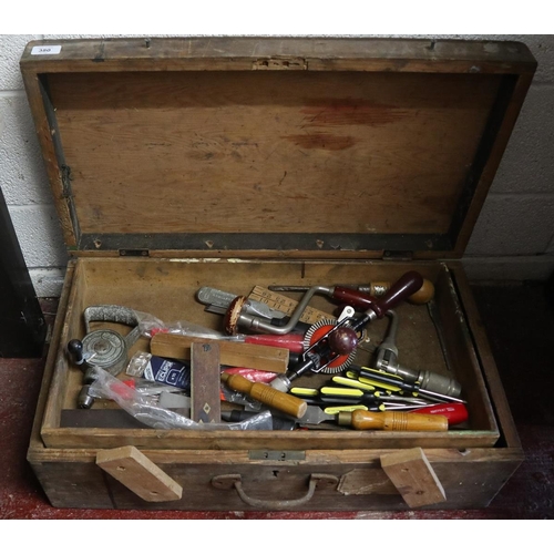 380 - Carpenters chest and contents