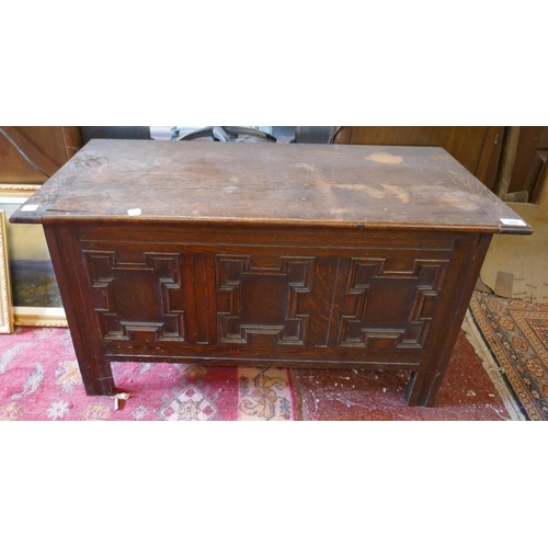 488 - Oak blanket box - Size approx: W: 91cm D: 45cm H: 48cm