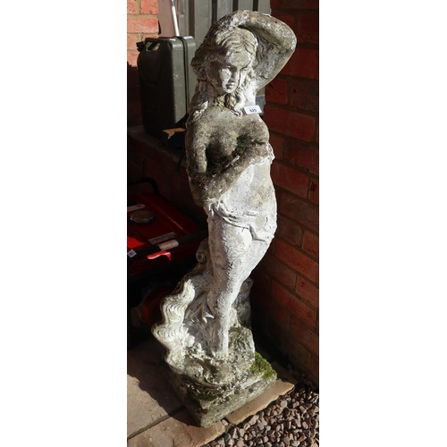 525 - Stone statue of maiden - Approx H: 112cm