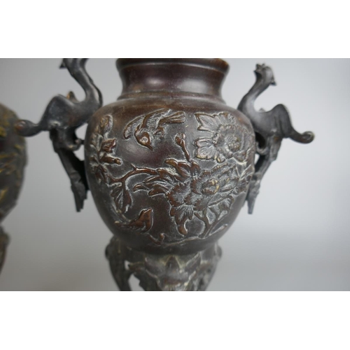 195 - Pair of bronze incense burners - Approx H: 28cm