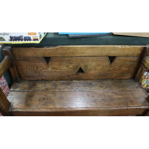 276 - Early elm child's bench - Approx. length 120cm