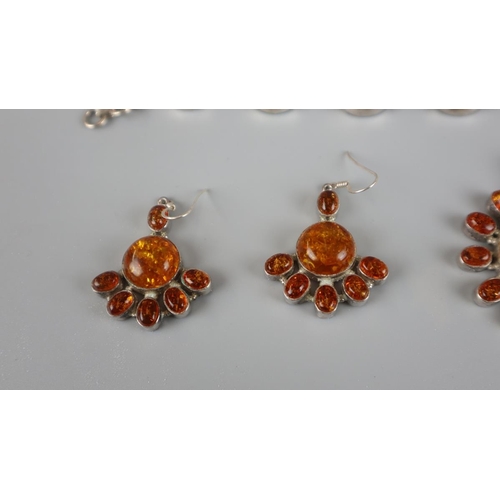 93 - Collection of silver and amber jewellery