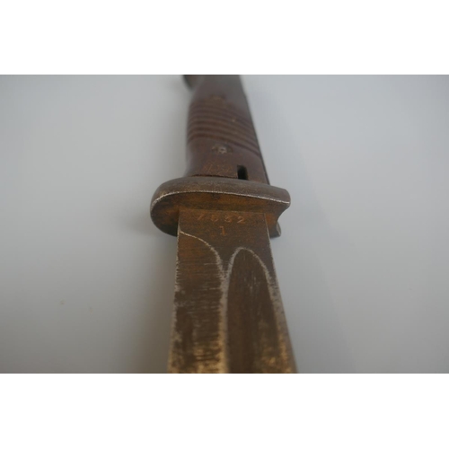 211 - WWI bayonet possibly German