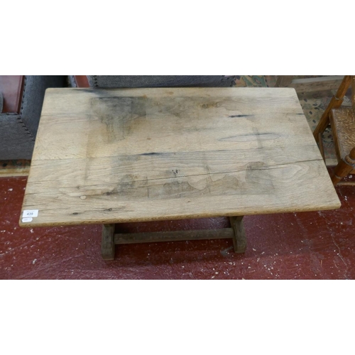 439 - Oak Cotswold school table - Approx size: L: 92cm W: 53cm H: 56cm