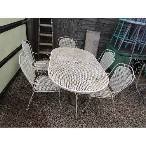 537 - Metal garden table & 5 matching chairs