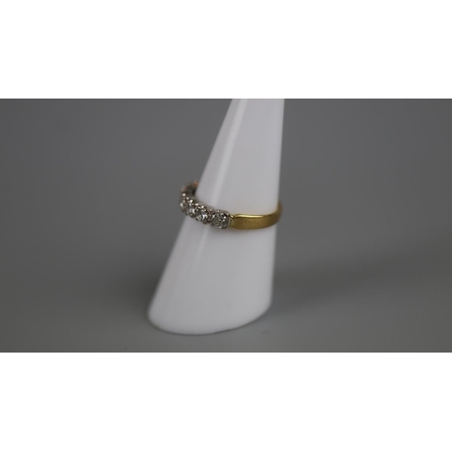 13 - 18ct gold diamond set ring - Approx size: N