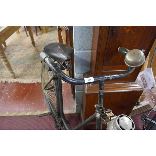 531 - 1898 Singer Model De Luxe ladies bicycle complete with Lucas lamp and leather saddle bag