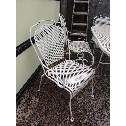 537 - Metal garden table & 5 matching chairs