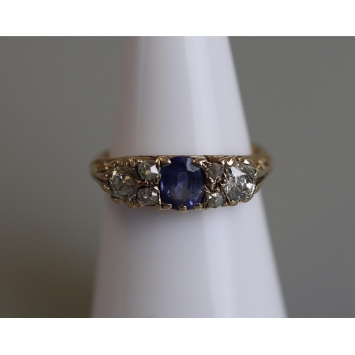 145 - Victorian 18ct gold sapphire & diamond set ring - Size L