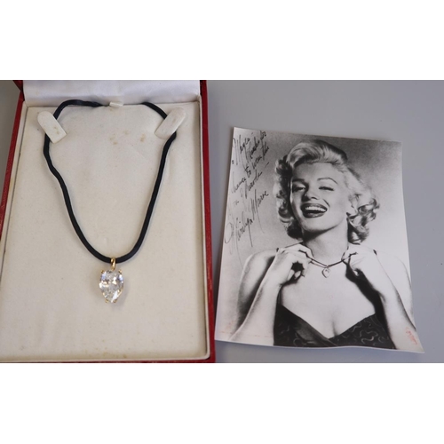 165 - Marilyn Monroe pendant necklace