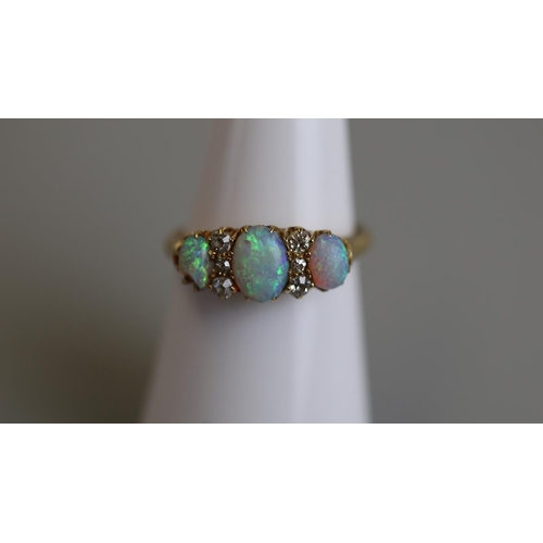 175 - Victorian 18ct gold opal & diamond set ring - Size L