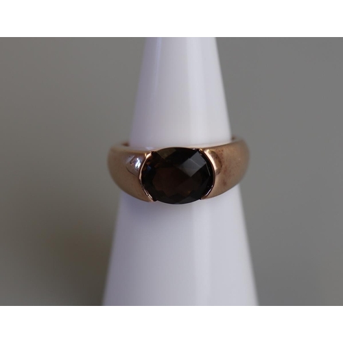 183 - Rose gold faceted topaz set ring - Size K