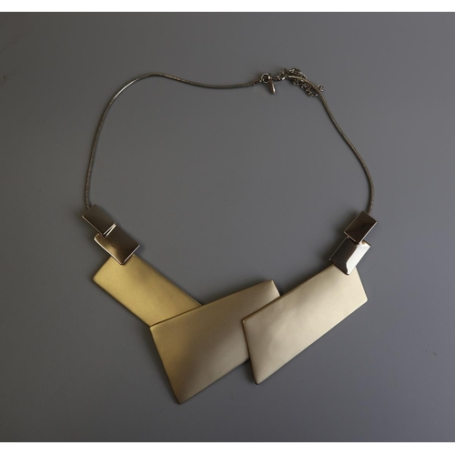 301 - Oliver Bonas necklace