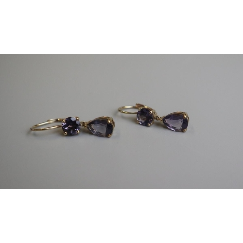 94 - Pair of gold amethyst drop earrings