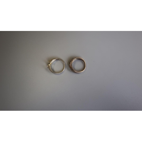 197 - 2 silver stone set rings