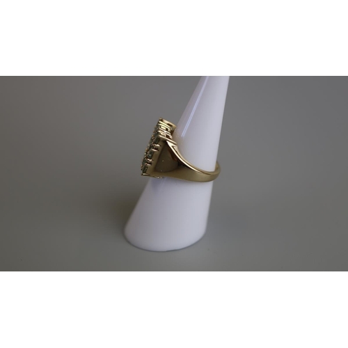 227 - Gold semi precious stone set ring - Size L