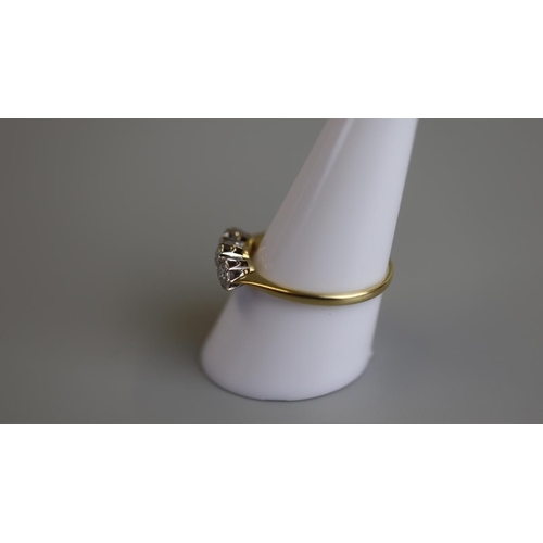 49 - 18ct gold 3 stone diamond ring - Size Q½