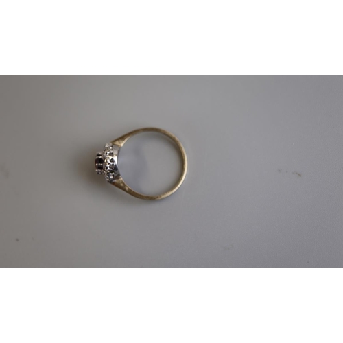 98 - Gold garnet & diamond cluster ring - Size P