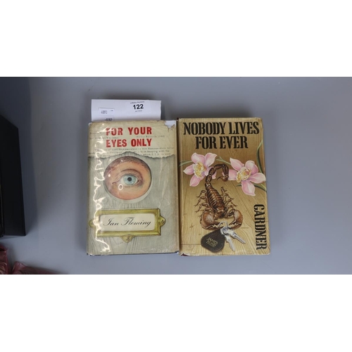 122 - 1960s first edition For Your Eyes Only by Ian Fleming in original dust cover together with a copy of... 