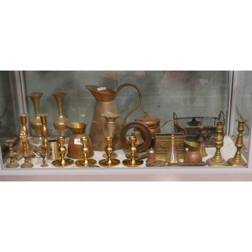 190 - Collection of metal ware