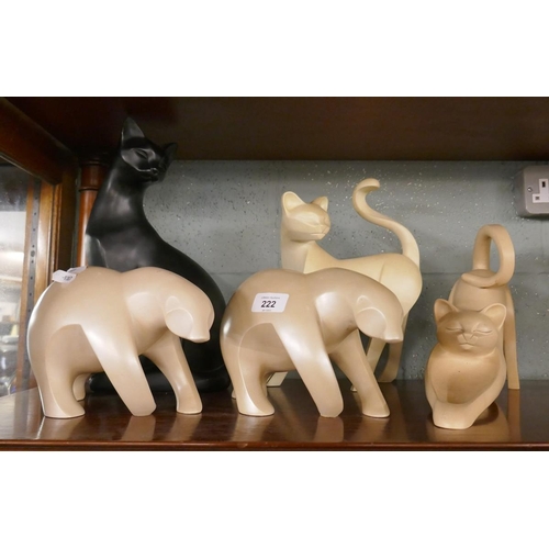 222 - 3 resin cats & 2 resin polar bears