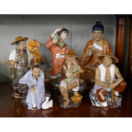 225 - Collection of Chinese figures