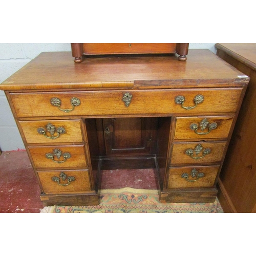 307 - Antique kneehole desk - Approx size: W: 97cm D: 50cm H: 74cm