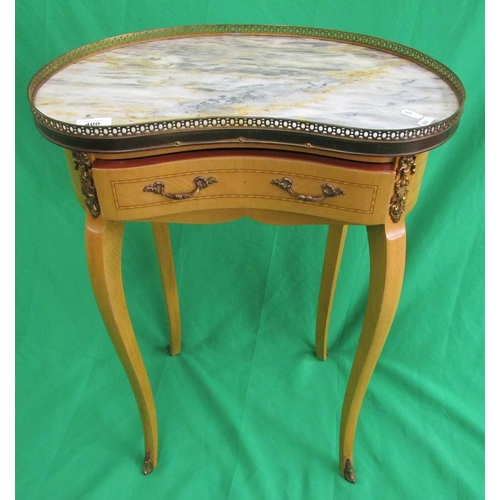 400 - Kidney shaped marble topped side table