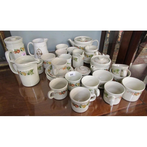 405 - Collection of Wedgewood - Quince