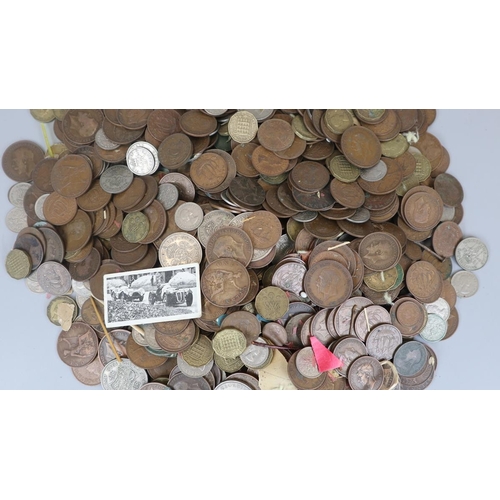 106 - Collection of coins