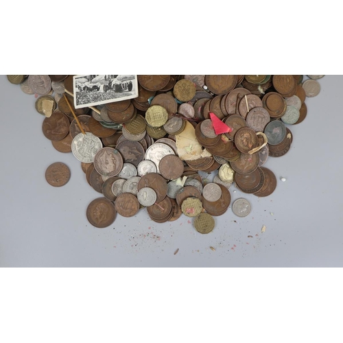 106 - Collection of coins