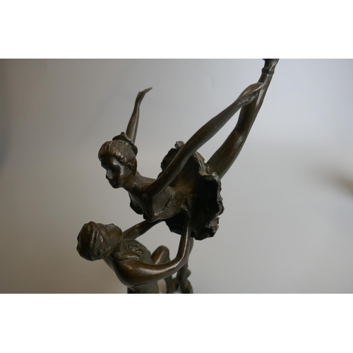 260 - Bronze figure of ballerinas - Approx height: 27cm