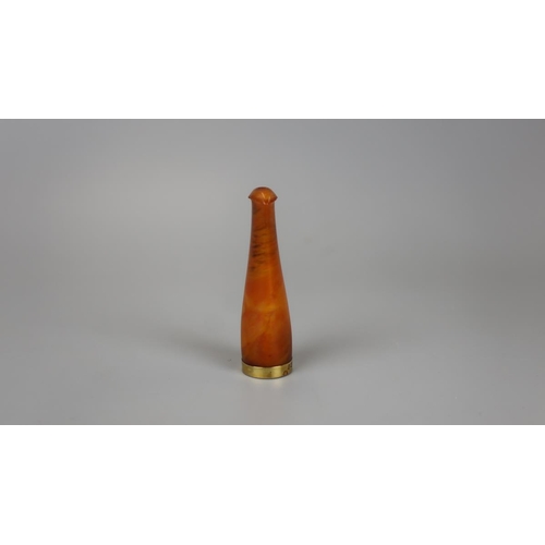 91 - Amber and gold cigarette mouthpiece 