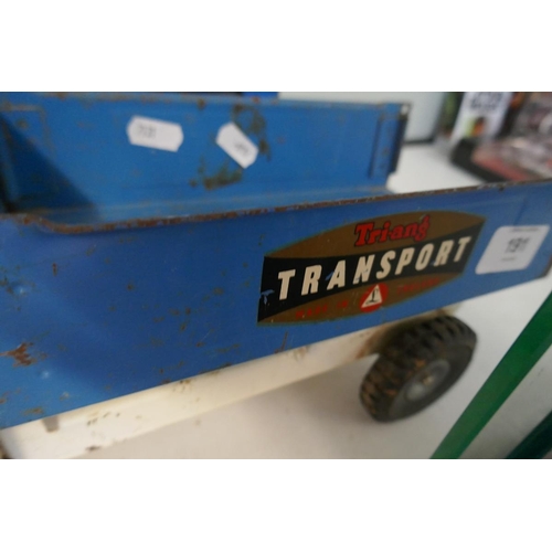 191 - Tinplate truck & trailer