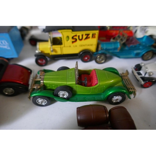 213 - Collection of die cast cars to include Corgi & Matchbox