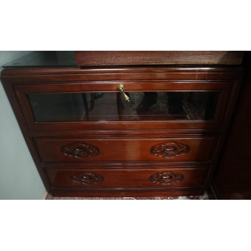 401 - 2 Oriental hardwood cabinets