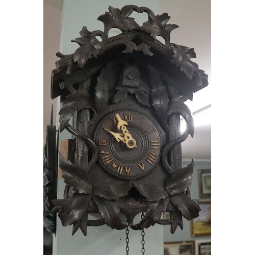 377 - Antique Cuckoo clock