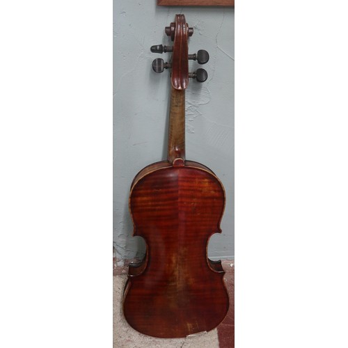 281 - Antique full size violin