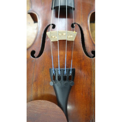 281 - Antique full size violin