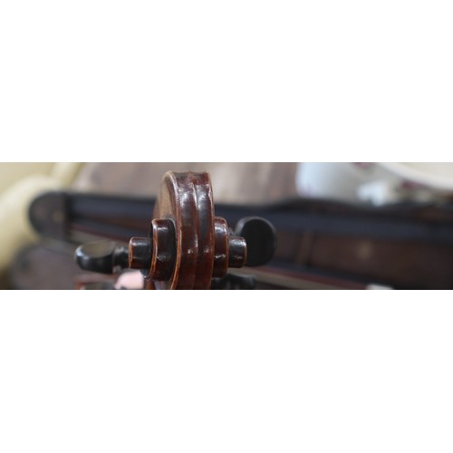 281 - Antique full size violin