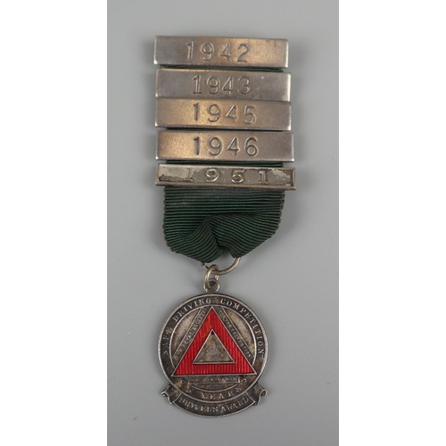 230 - Drivers Award badge - 1942-1951