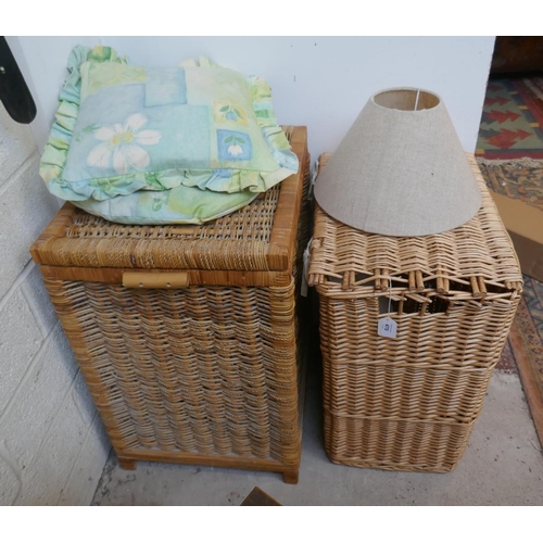 470 - 2 wicker baskets