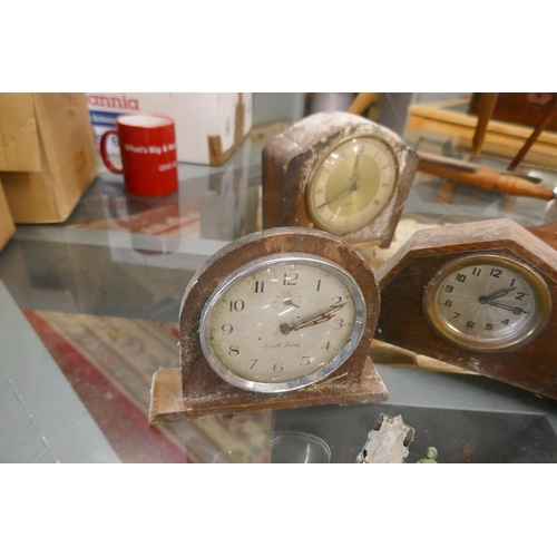 331 - Collection of mantle clocks