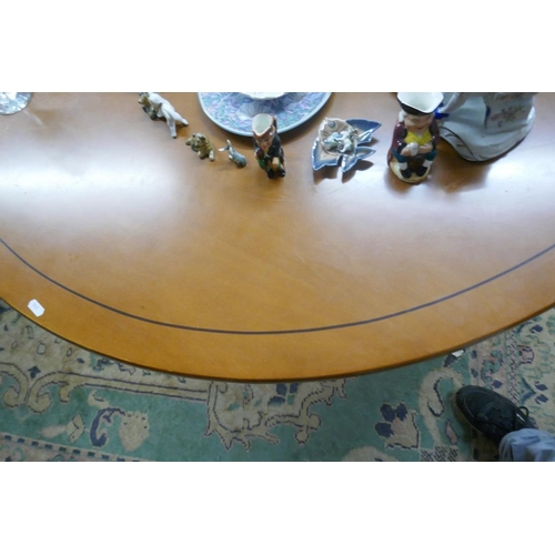 342 - Laura Ashley dining table