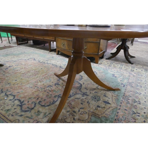 342 - Laura Ashley dining table