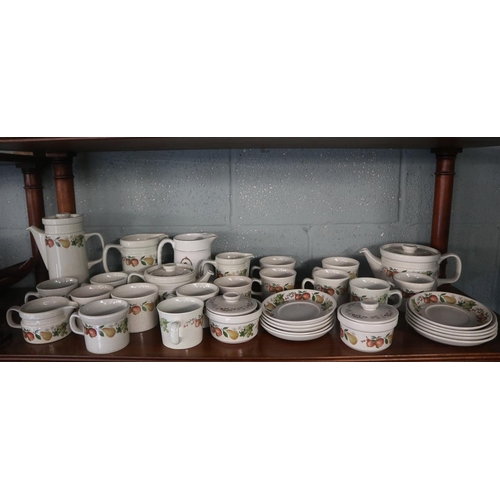 181 - Collection of Wedgewood - Quince